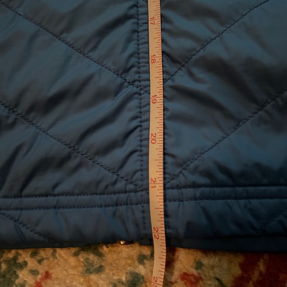 EUC Columbia insulated vest - Picture 7 of 7